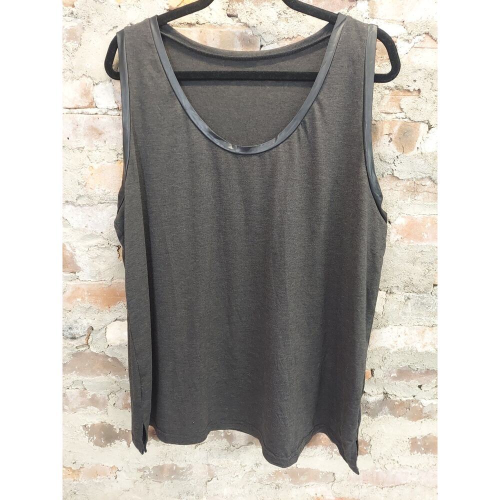 Womens Plus Sz 2x Tank Top Sleeveless Shirt Faux Leather Trim Side Slit